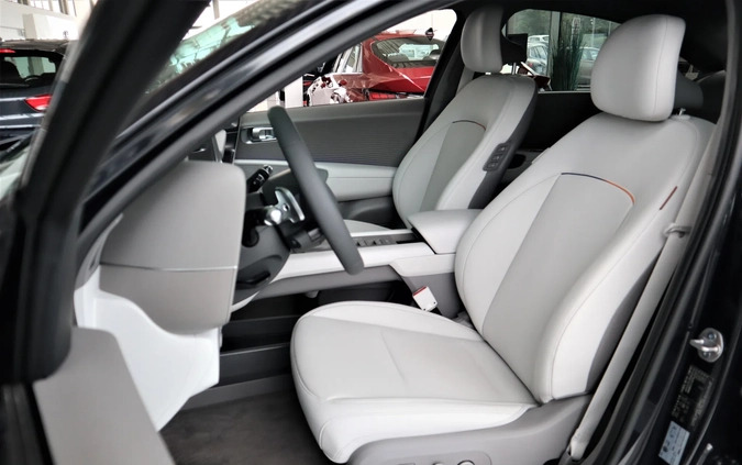 Hyundai IONIQ 6 cena 250400 przebieg: 4, rok produkcji 2023 z Głuszyca małe 631